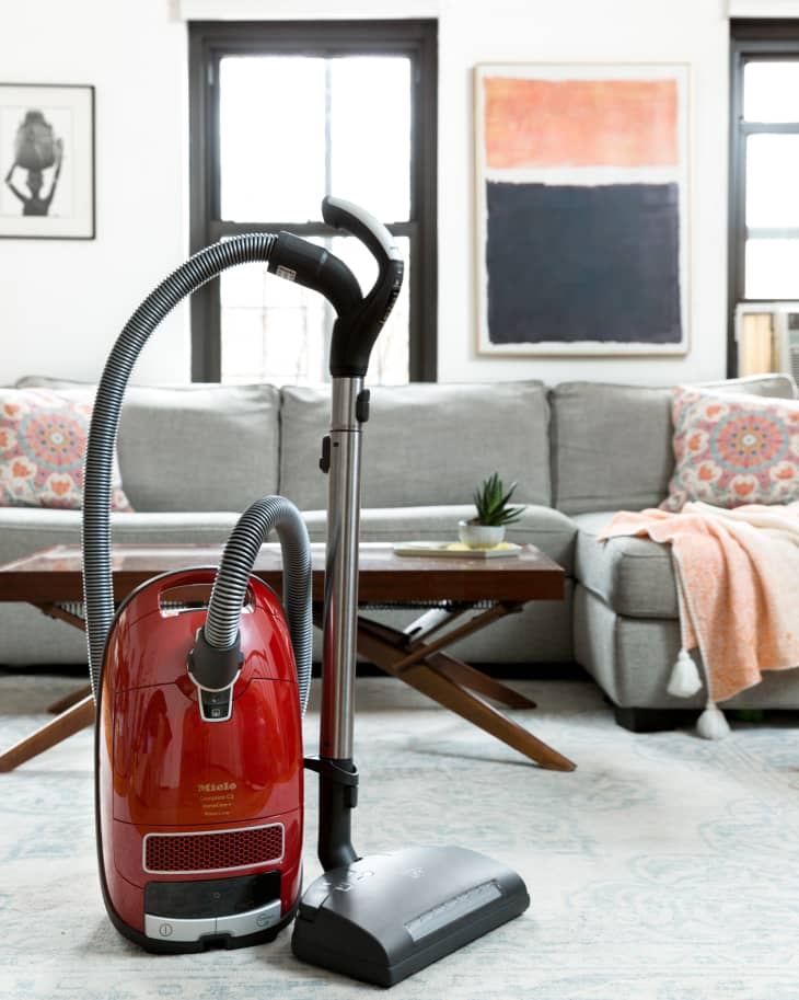How Our Staffers Reviewed Miele’s Customized Vacuums Apartment Therapy